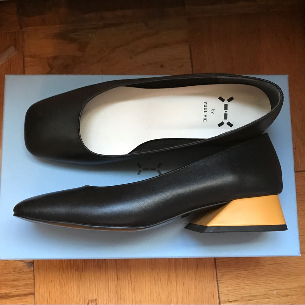Yuul Yie Color block heel shoes