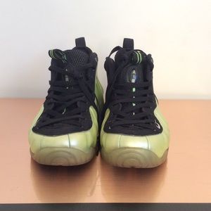 Foamposite lightening green