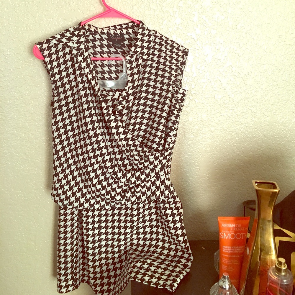 Size 8 Houndstooth 2 piece blouse and skirt