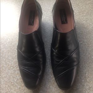 Beautifeel brand black booties size 39.