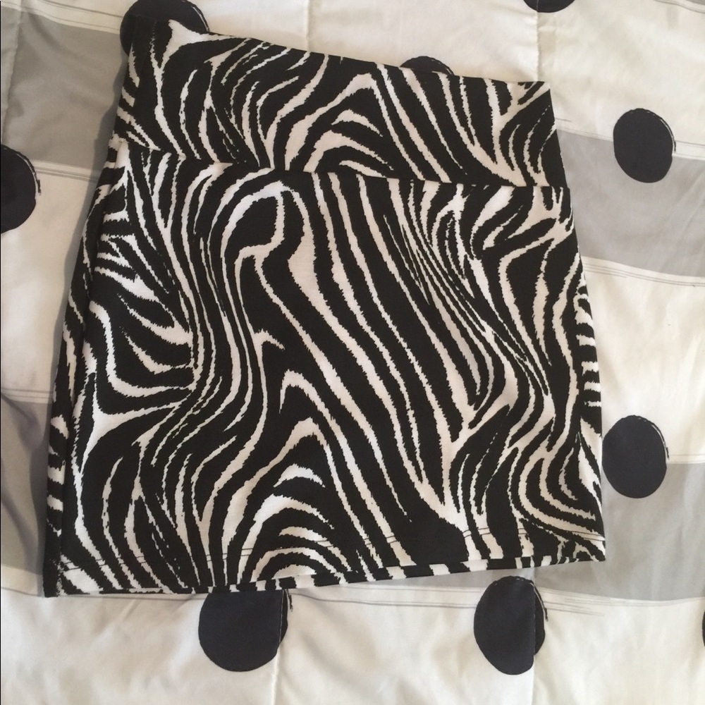 Zebra skirt