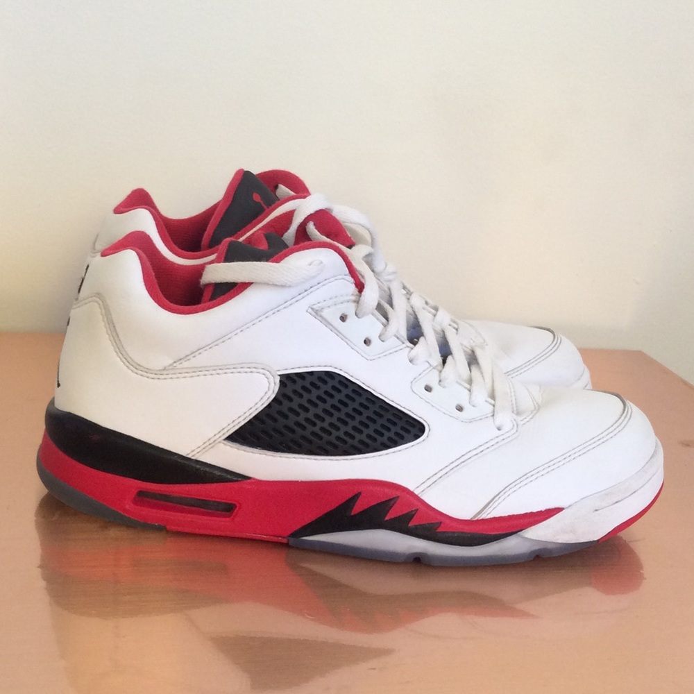 Jordan 5 low
