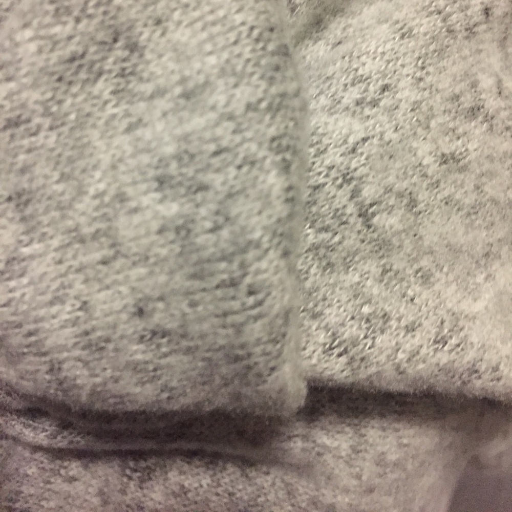 LAST ONE🔥Fuzzy duster Cardigan - Picture 6 of 8