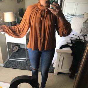 High neck, flowy sleeve top