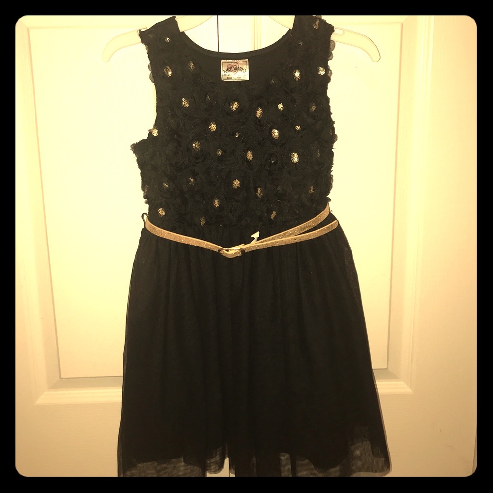 Girls dress