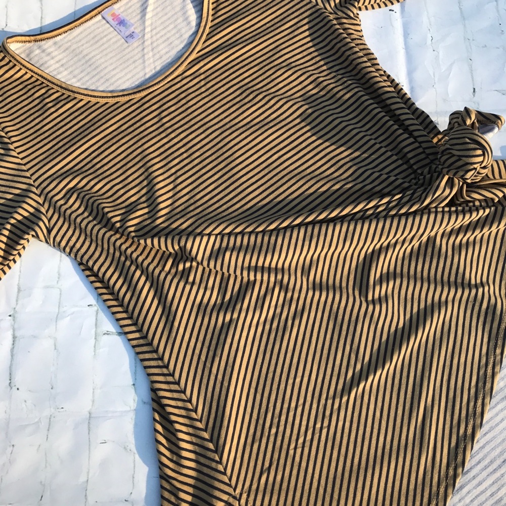 LuLaRoe Perfect T