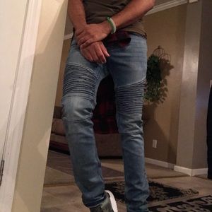 Moto Jeans