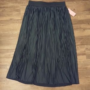 Forest Green pleated Maxi Skirt sz L