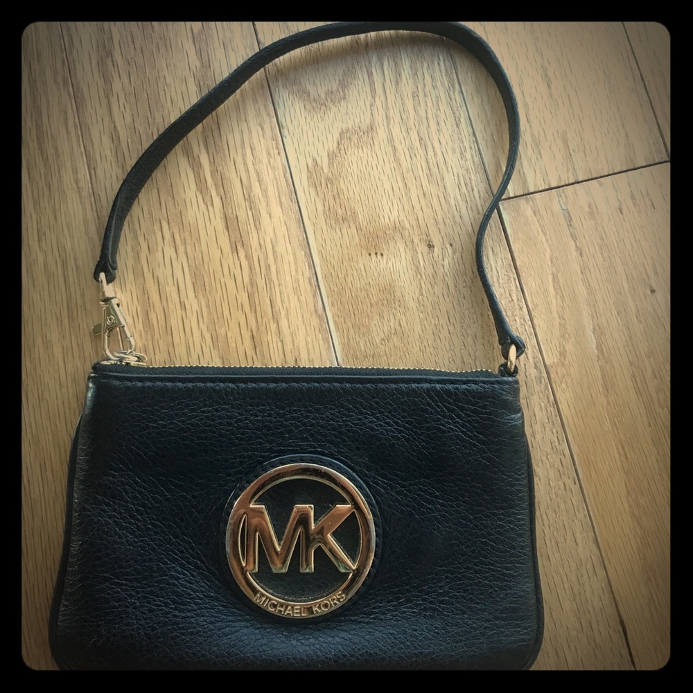 Michael Kors wristlet