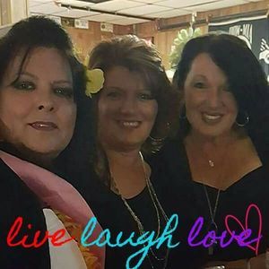 Meet your Posher, Debra