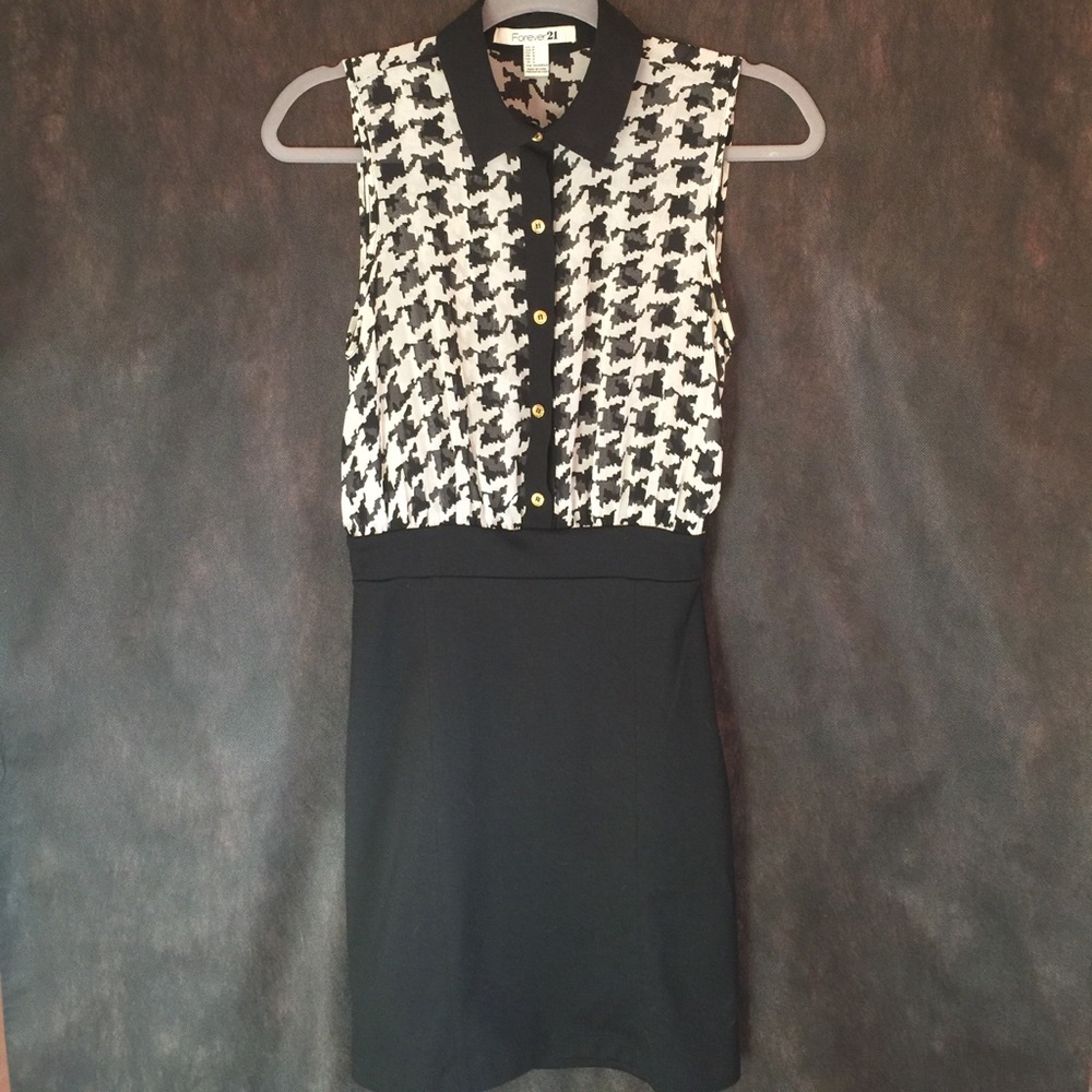 Dress with houndstooth sheer top