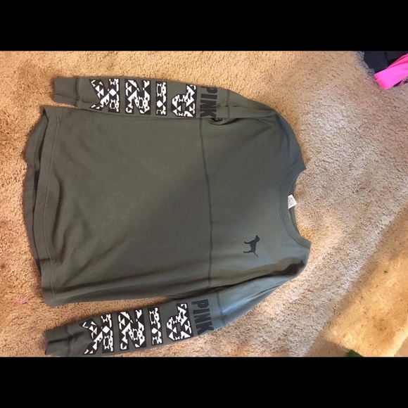 Unlisted vs - Picture 2 of 8