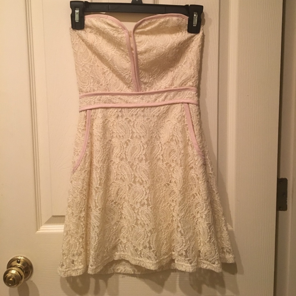 UO Pins and Needles strapless lace cream dress NWT