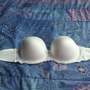 Plus 38C strapless Wonderbra