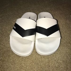 Men flip flops