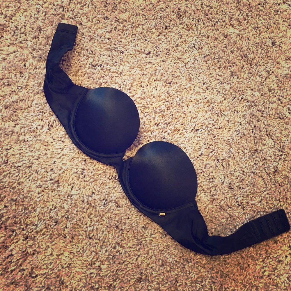 Victoria's Secret Very Sexy Strapless Push-Up Bra