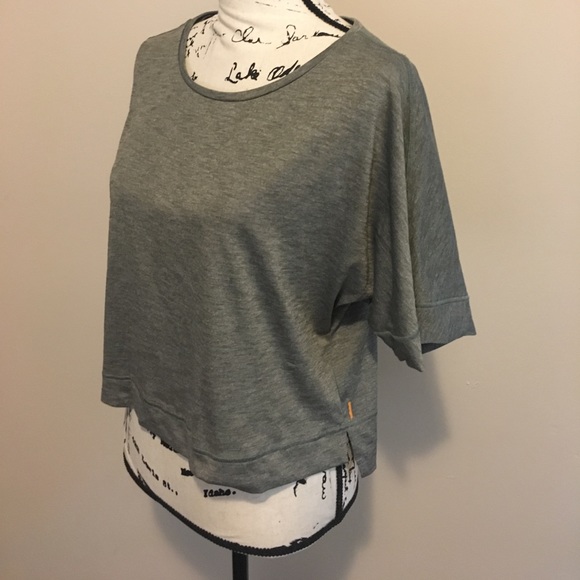 Lucy Crop top size XS - Picture 2 of 5