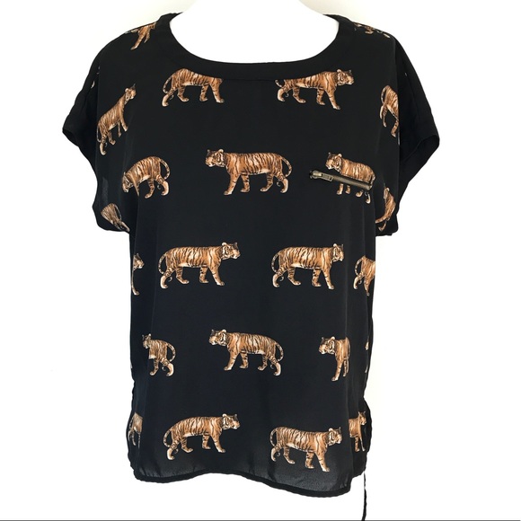 black tiger print shirt