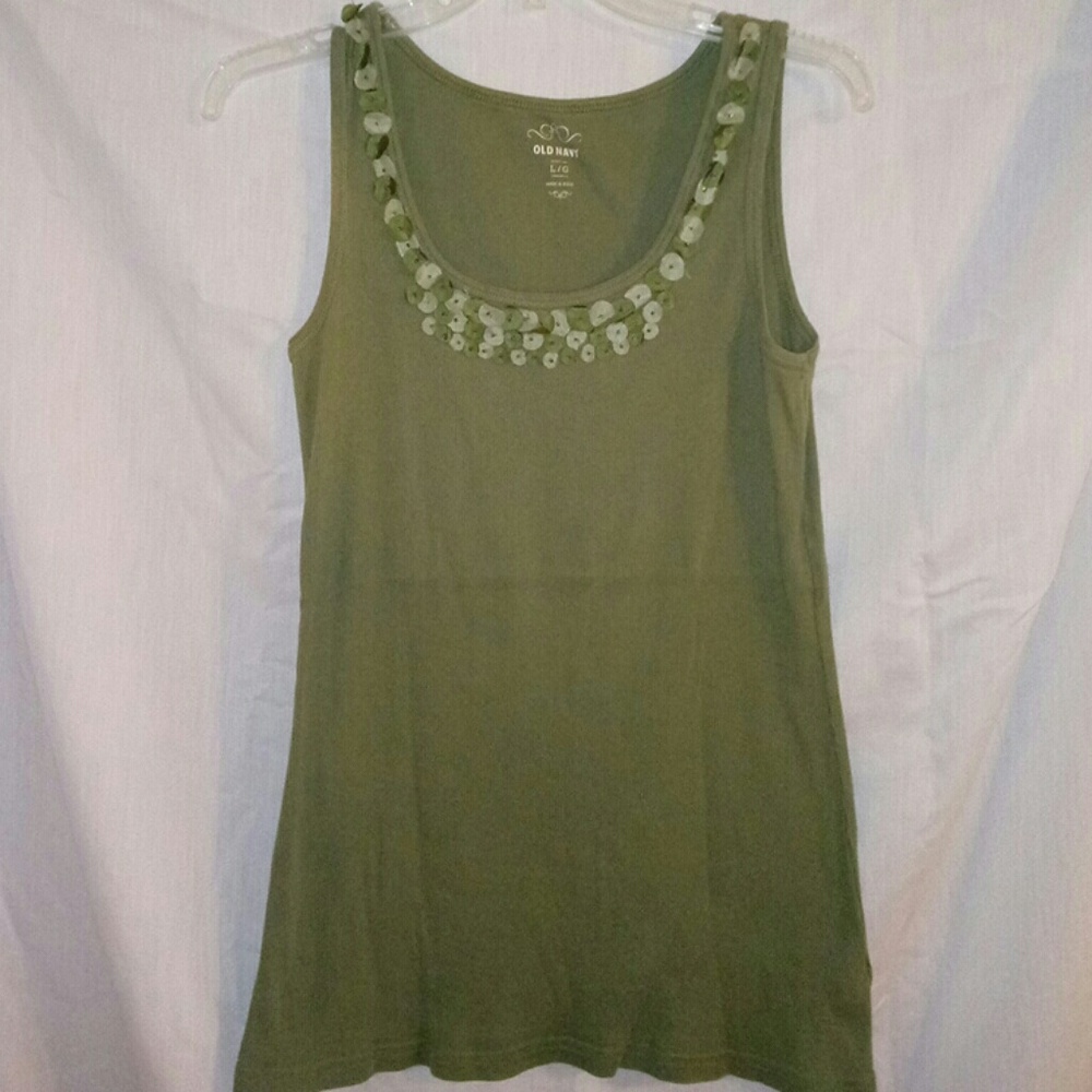 Decorated tank top