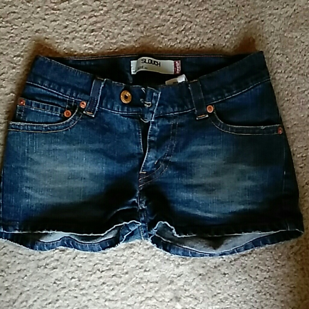 Shorts - Picture 2 of 3