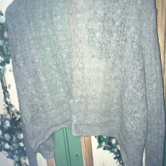 Gray light sweater - Picture 2 of 3