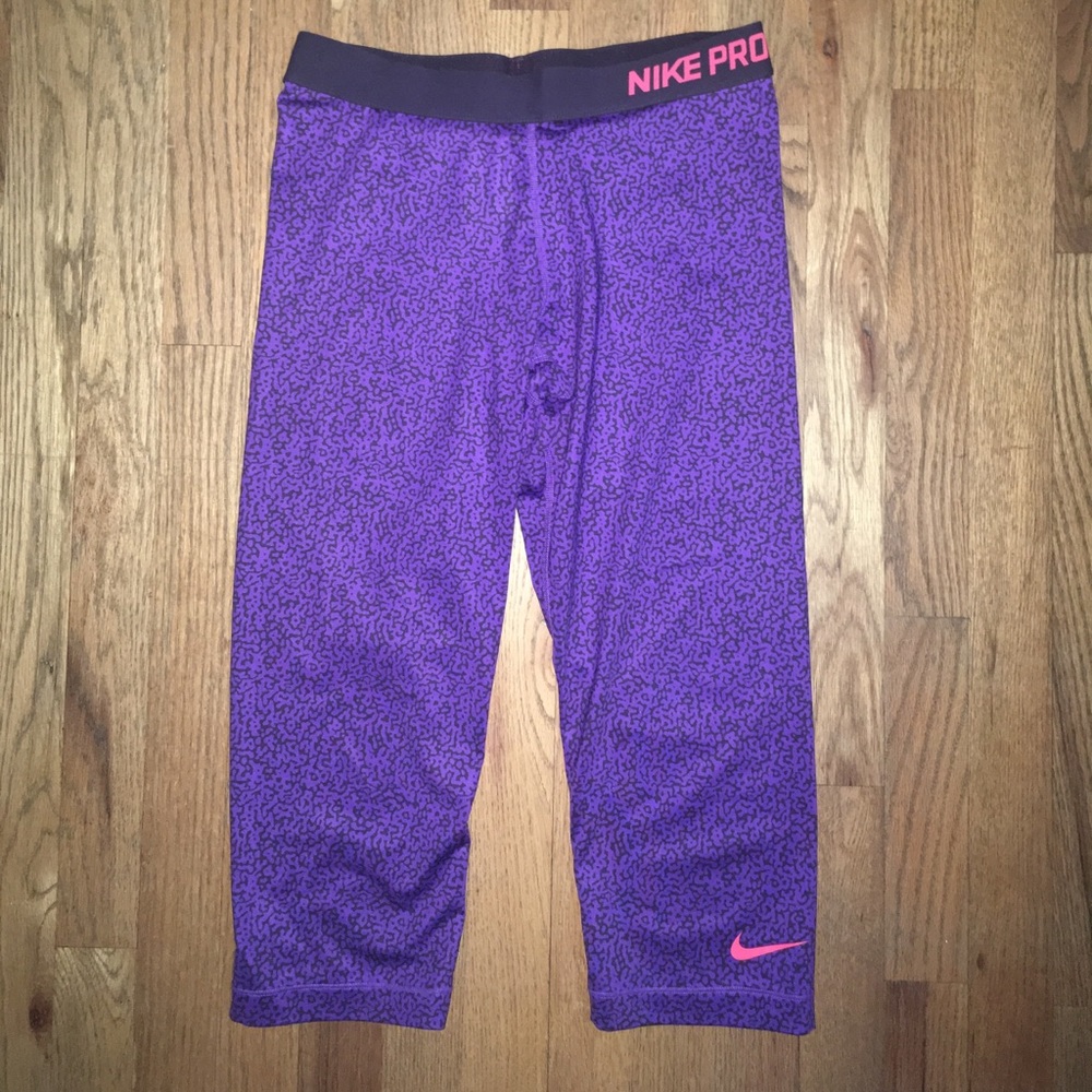 Nike Dri-fit athletic capris