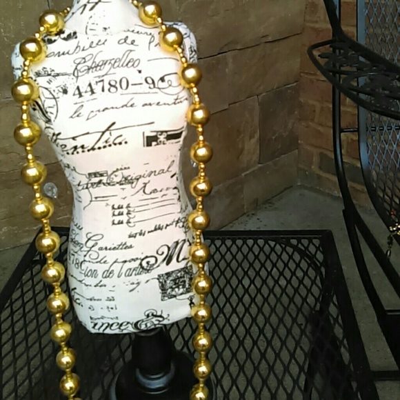 Monet gold necklace - Picture 3 of 4