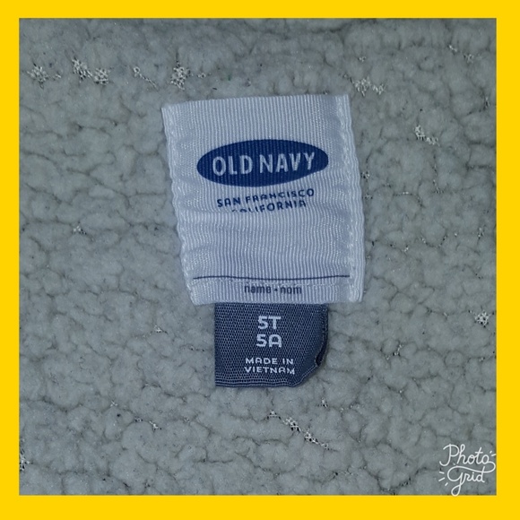 4/$25 Kids sweater - Picture 3 of 3