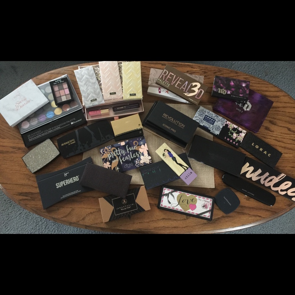 Lot of New, Never Used Eyeshadow Palettes