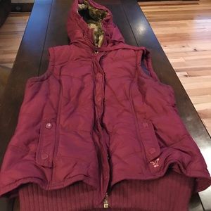 American Eagle vest