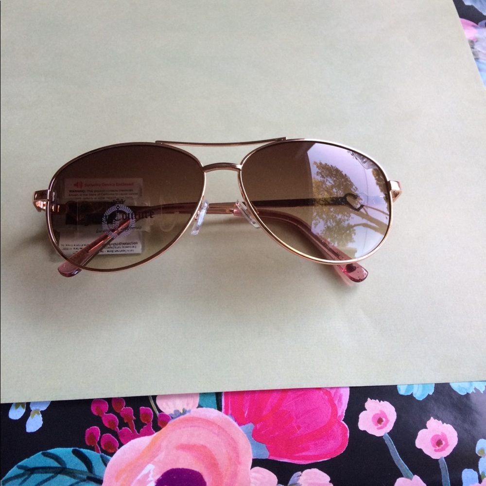 Juicy Couture Sunglasses ๐ - Picture 1 of 3