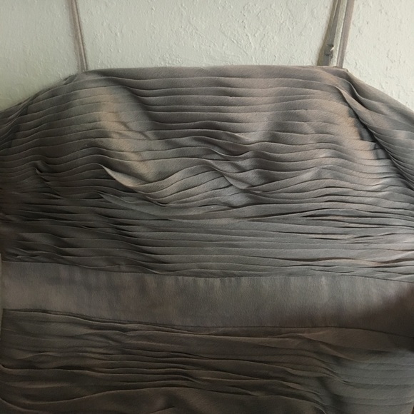 Gorgeous Silver Evening / Formal Dress - Picture 6 of 8