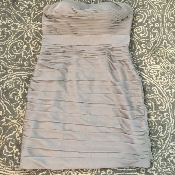 Gorgeous Silver Evening / Formal Dress - Picture 3 of 8