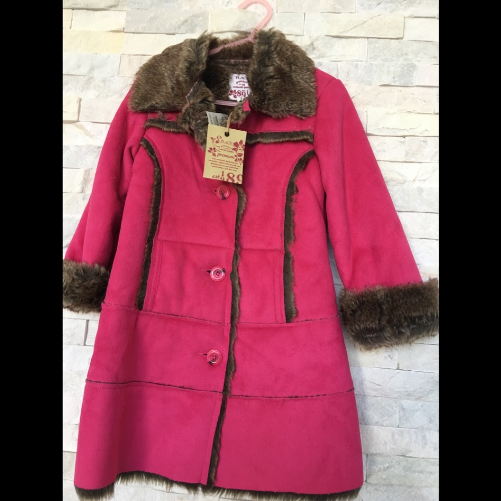 NWT gorgeous pink coat for girls with a suede feel