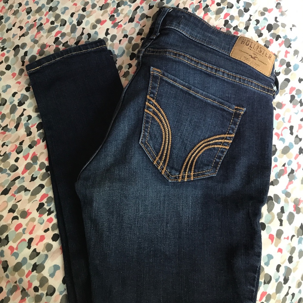 Hollister skinny jeans