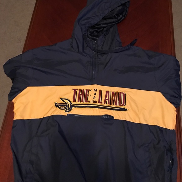 Sample Industries Windbreaker - Picture 5 of 5