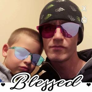 Meet your Posher, Crystal