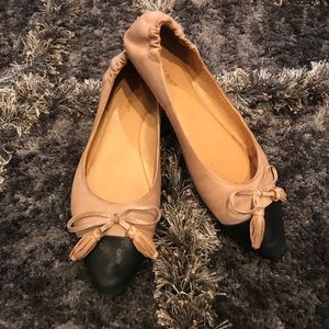 Anthropologie Classic flats! Anthropologie Classic flats!