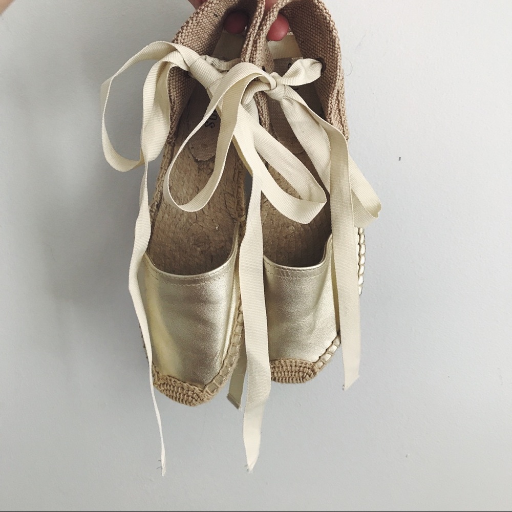Soludos lace up shoes.
