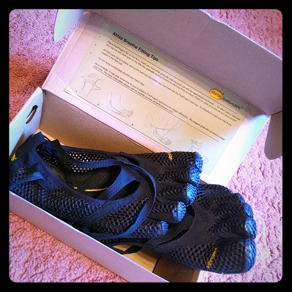 Vibram Fivefinger Alitza Breathe sz 41(9)