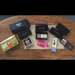 Lot of Blush, Concealer and Contour Palettes