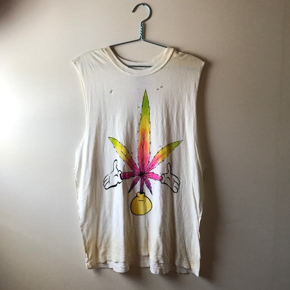 Unif Sticky Mouse Tank - Picture 2 of 4