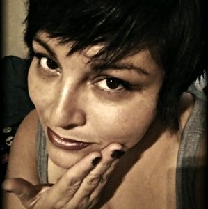 Meet your Posher, Steffenie