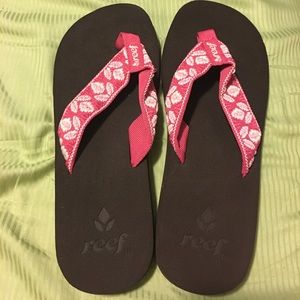 🚨SPRING CLEANING SALE 🚨Reef Sandals NWOT