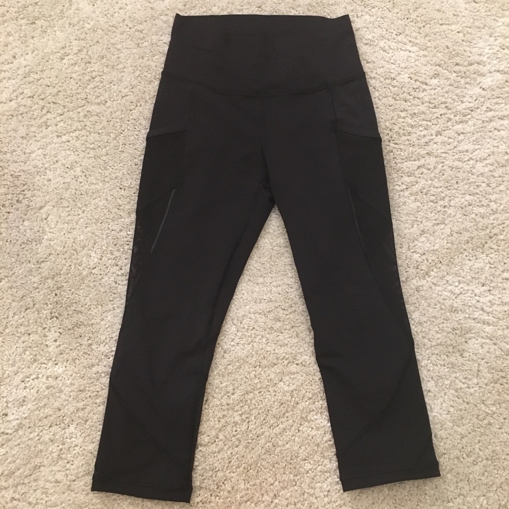 Lululemon Athletica Fast as Light black crop