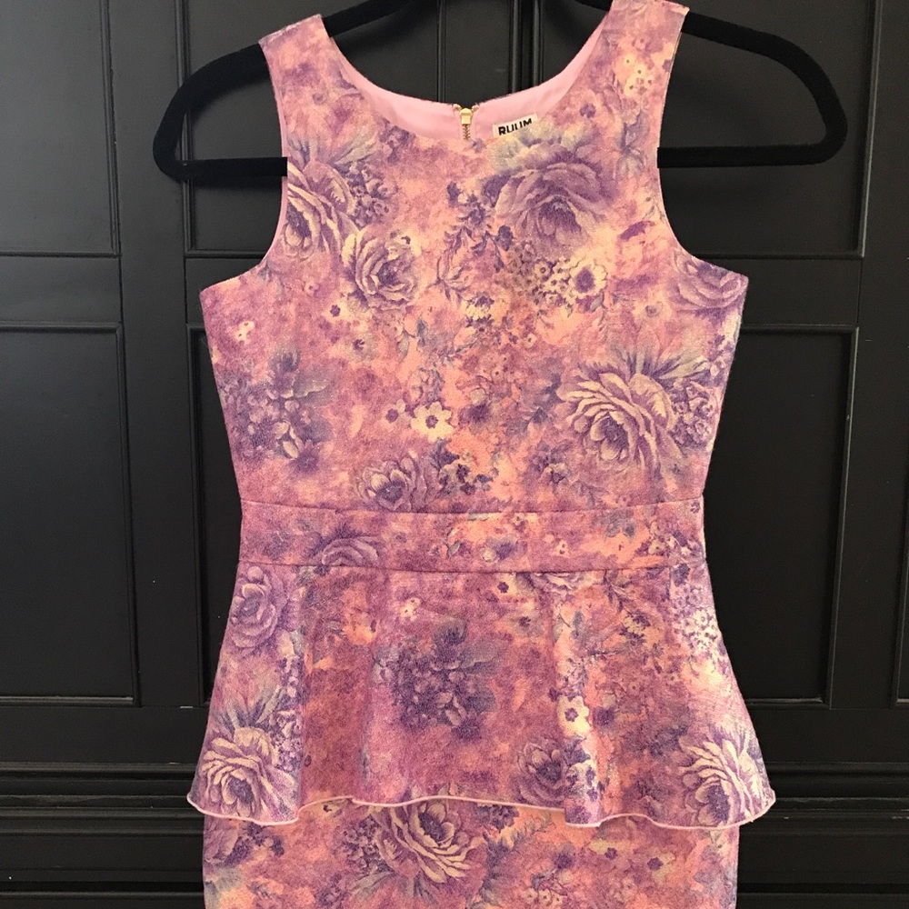 Ruum Gold pattern dress