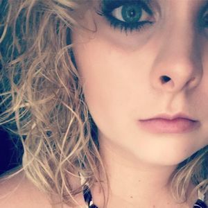 Meet your Posher, Keisha