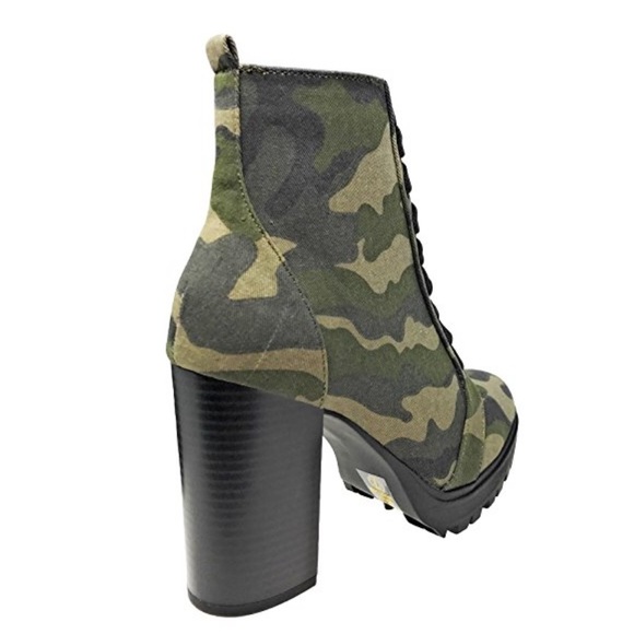 Military Camo Lug Sole High Heel Combat Boots - Picture 7 of 7