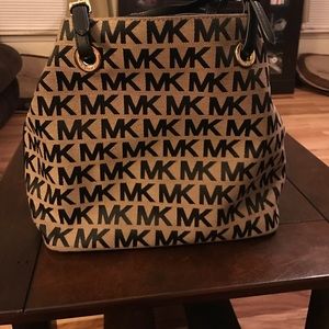 Michael Kors purse