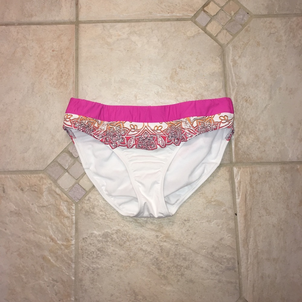 Athlete swim bottoms.